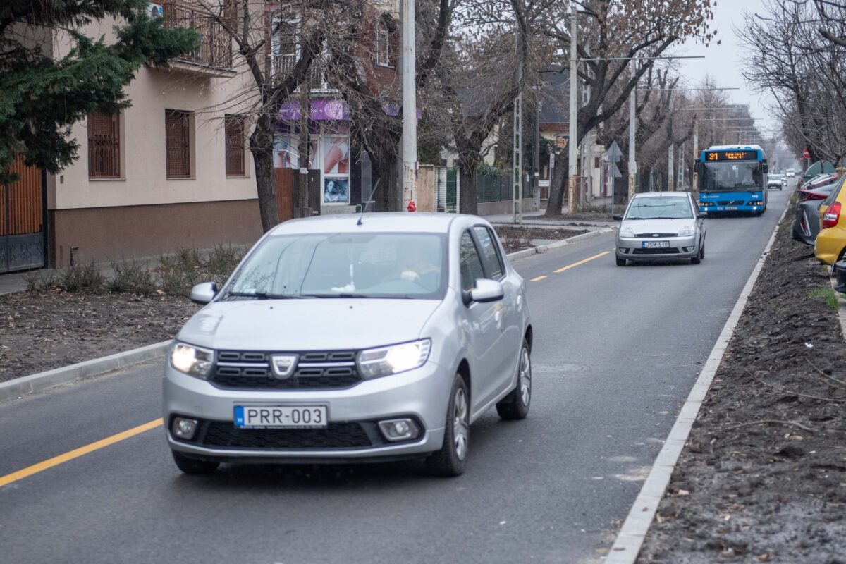 20230127 vezér út átadása (9)