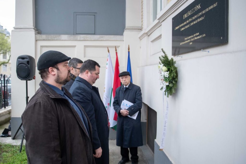 20230414 holokauszt koszoruzas (8)