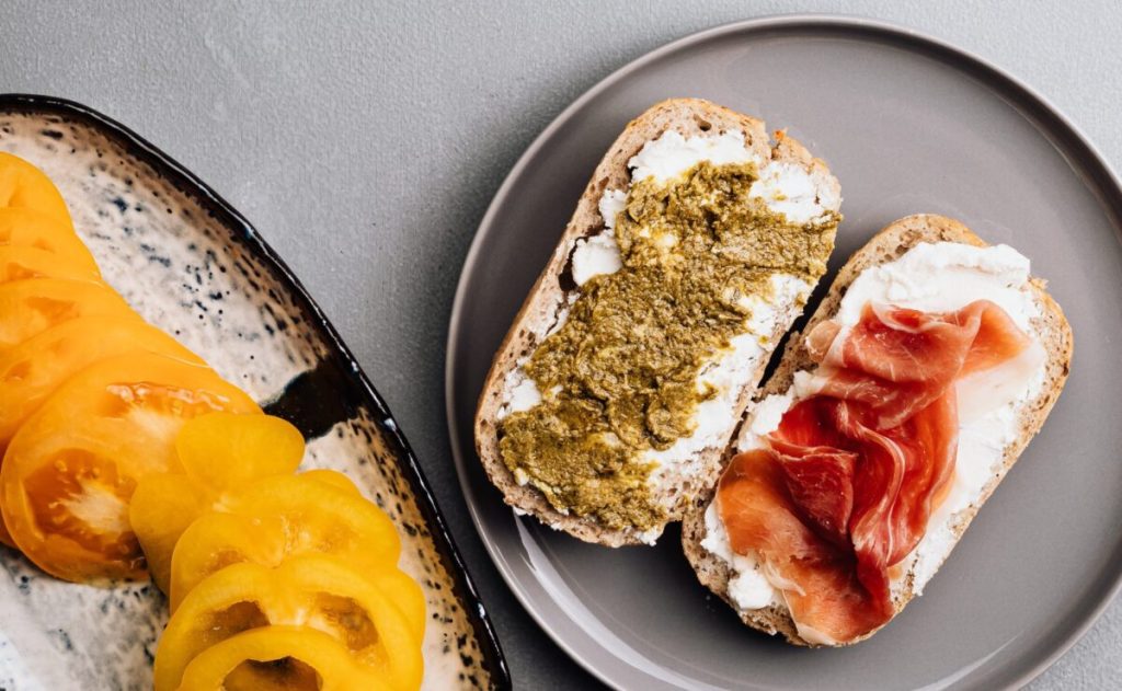 pesto sandwich