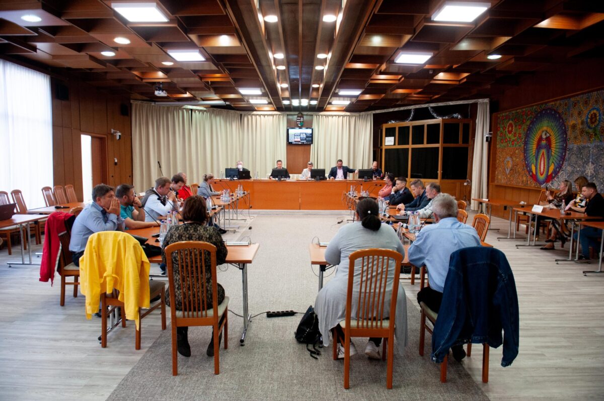 2023 10 06 testületi brp8113